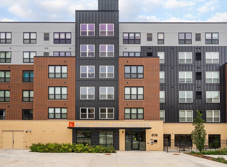 East Town Apartments Minneapolis